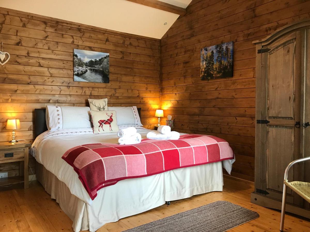 Hill Cottage Cabins Fort Augustus Εξωτερικό φωτογραφία