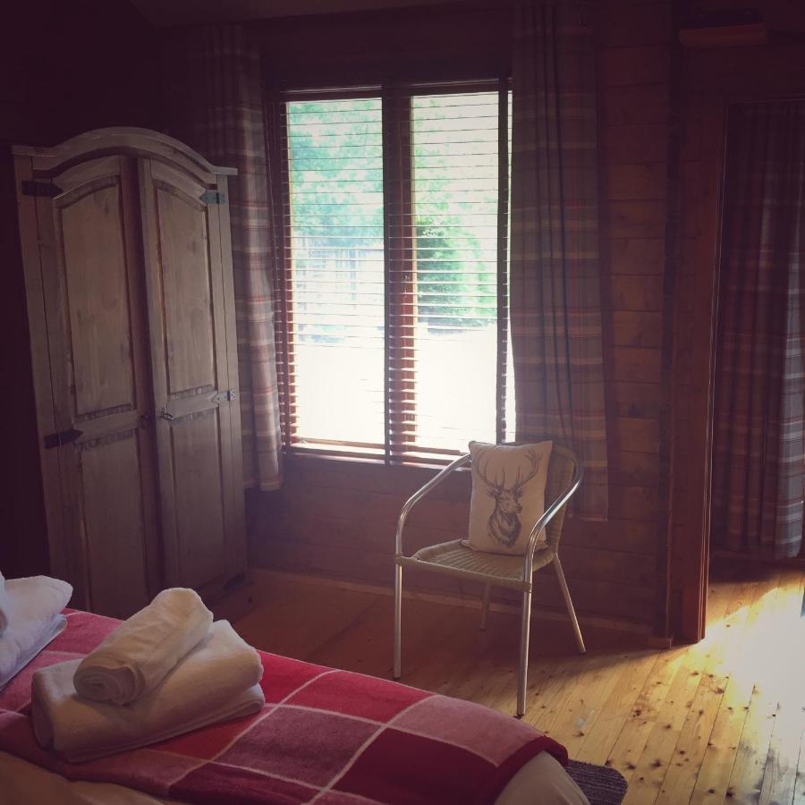 Hill Cottage Cabins Fort Augustus Εξωτερικό φωτογραφία