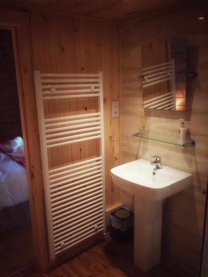 Hill Cottage Cabins Fort Augustus Εξωτερικό φωτογραφία