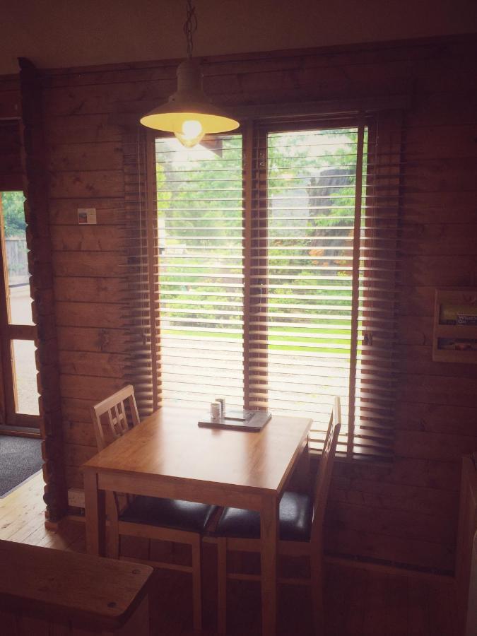 Hill Cottage Cabins Fort Augustus Εξωτερικό φωτογραφία